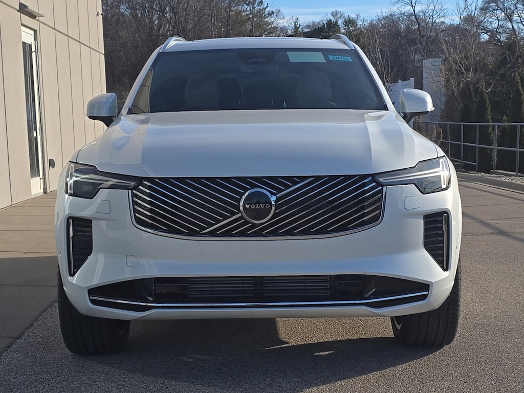 New 2026 Volvo XC90 plug-in hybrid T8 Plus 7-Seater SUV