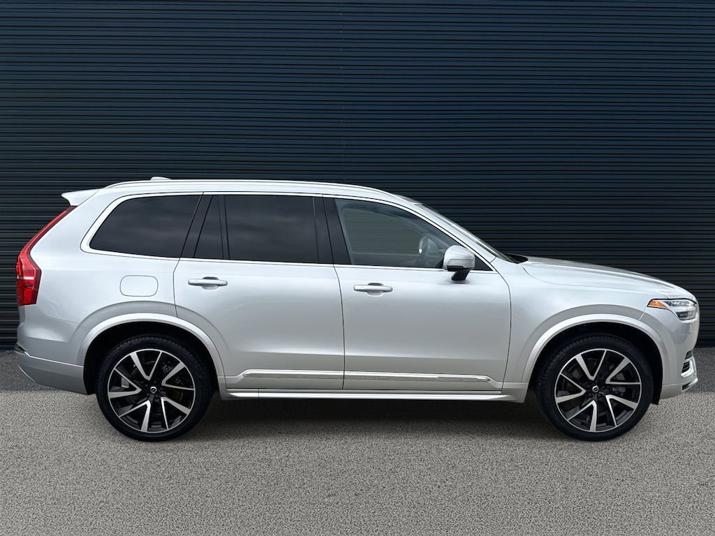 Certified 2022 Volvo XC90 Recharge Plug-In Hybrid Inscription Expression T8 eAWD PHEV Inscription Expression 7P