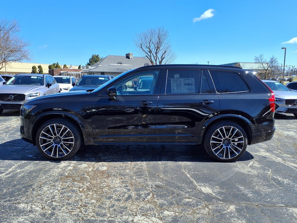 New 2026 Volvo XC90 B6 Ultra Dark Theme 7-Seater SUV