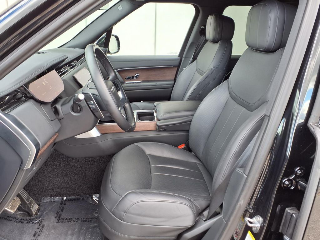 2023 Land Rover Range Rover SE - Photo 10