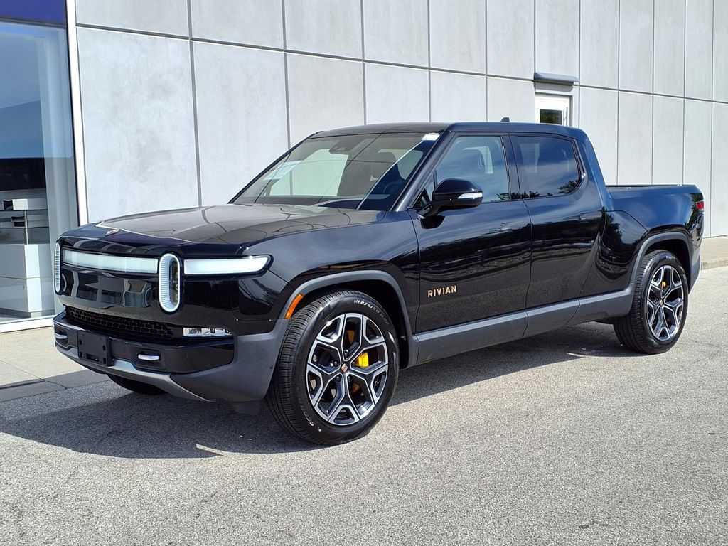 2023 Rivian R1T Adventure Quad-Motor Large Pack's photo