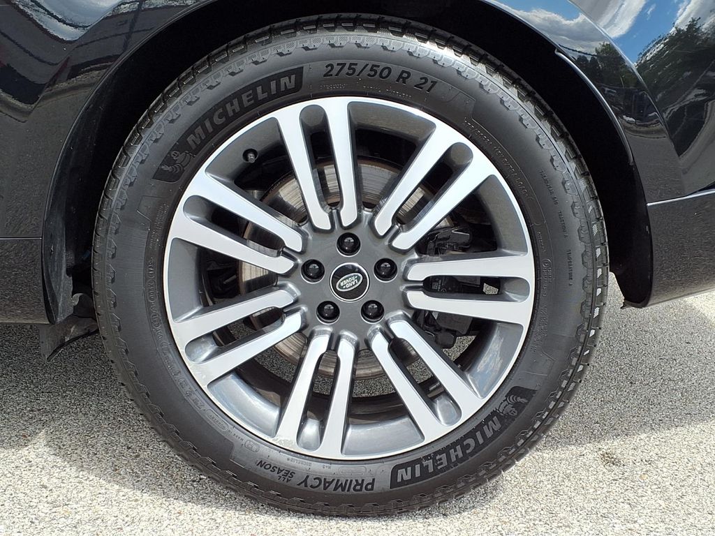 2023 Land Rover Range Rover SE - Photo 6