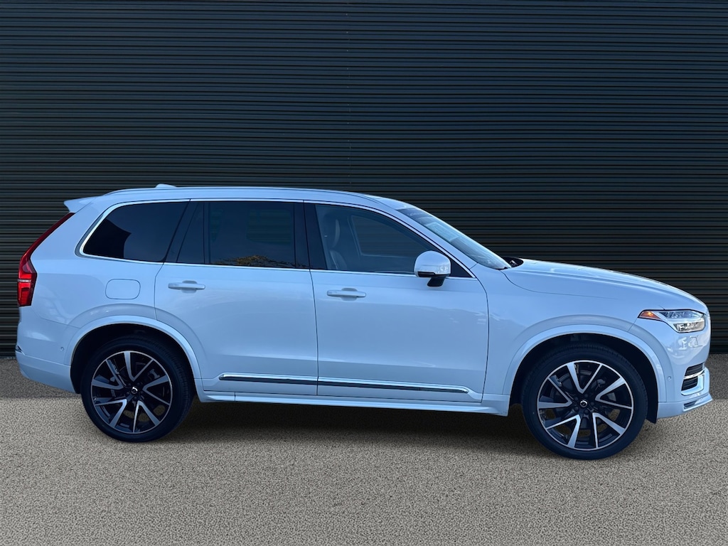 Certified 2023 Volvo XC90 Plus B6 AWD Plus 7P