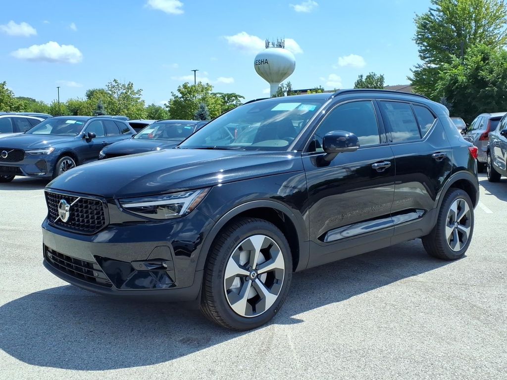 2026 Volvo XC40