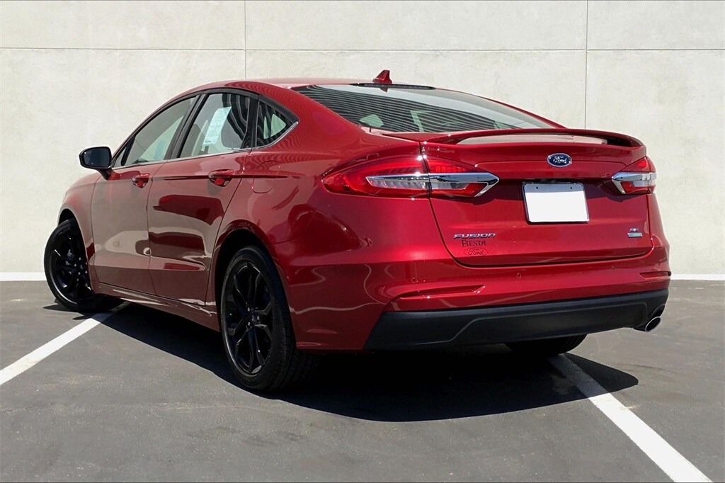 Used 2020 Ford Fusion Hybrid SE with VIN 3FA6P0LU1LR113924 for sale in Cathedral City, CA