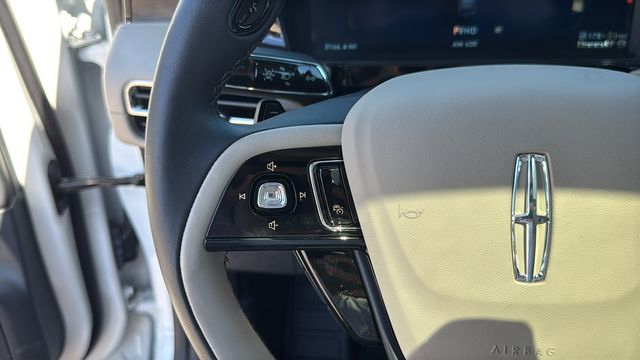 2025 Lincoln Corsair Grand Touring - Photo 11
