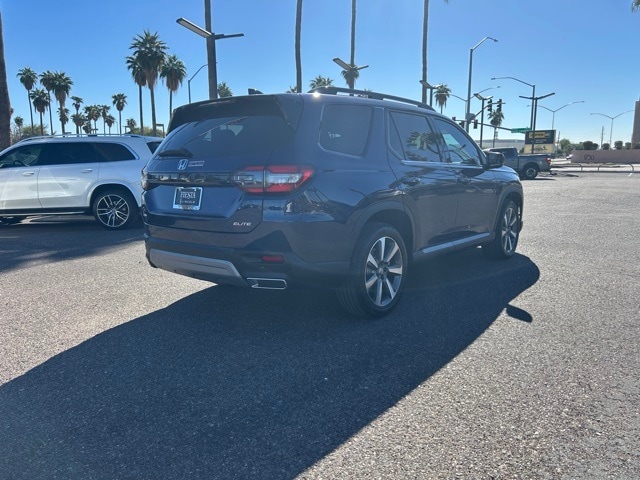 2025 Honda Pilot Elite photo 3