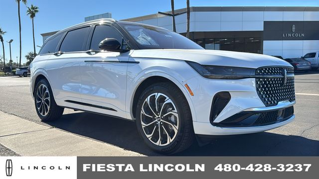 2026 Lincoln Nautilus Reserve AWD's photo