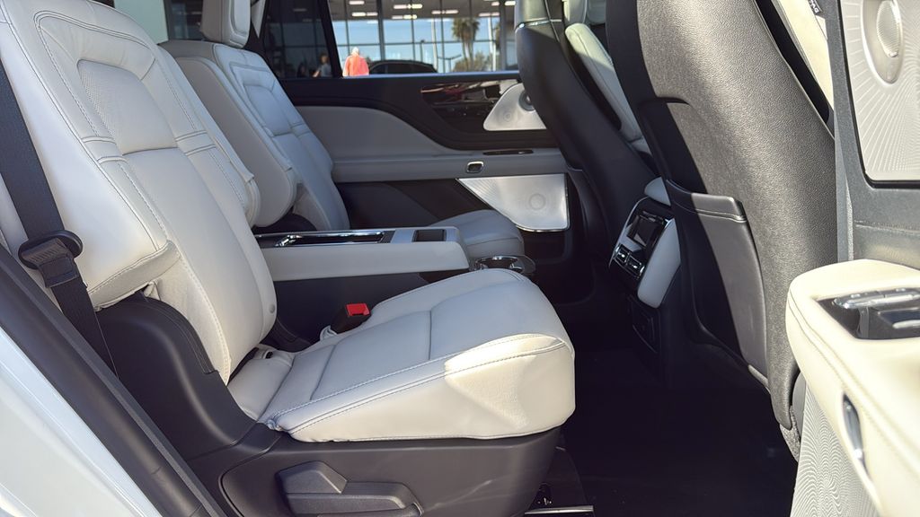 2026 Lincoln Aviator Reserve - Photo 22