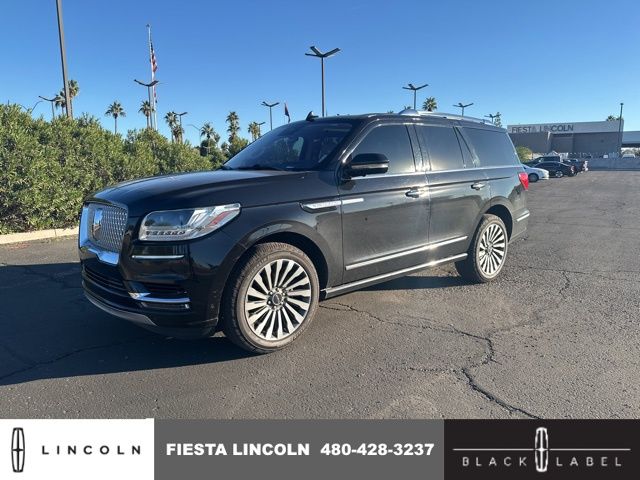 2019 Lincoln Navigator Reserve's photo