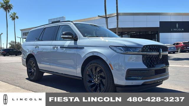 2026 Lincoln Navigator Reserve 4WD's photo