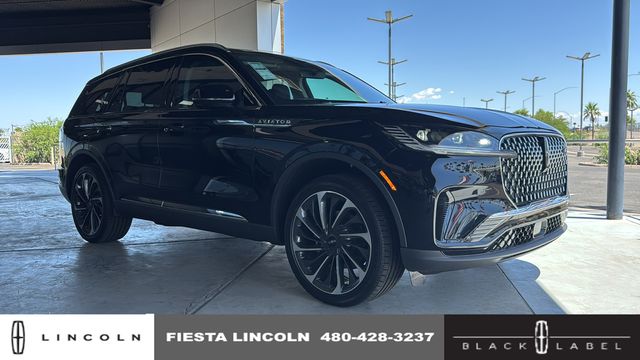2025 Lincoln Aviator Reserve's photo