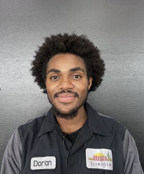 Staff member Dorian Fox from 0db5ecdd1beb