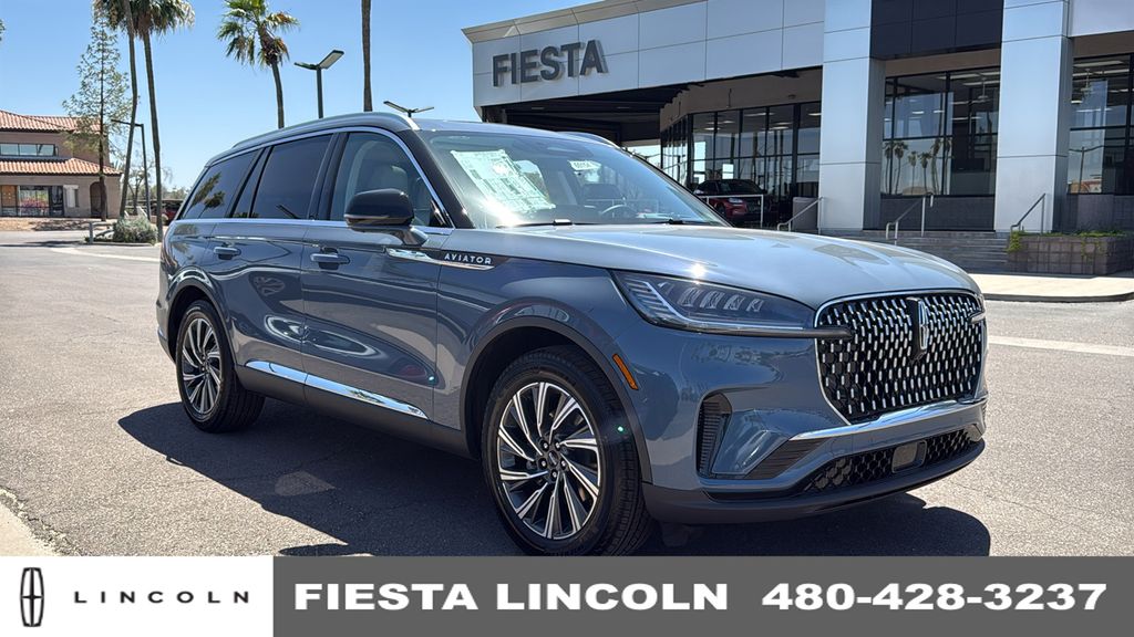2026 Lincoln Aviator Premiere RWD's photo