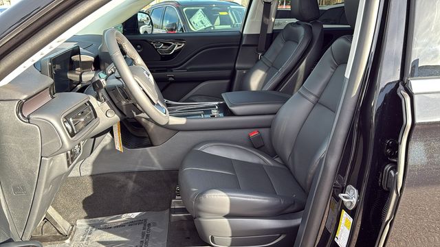2025 Lincoln Aviator Premiere - Photo 17