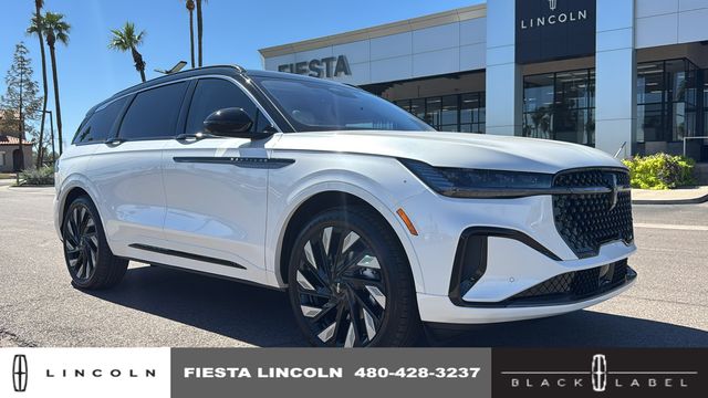 2026 Lincoln Nautilus Black Label's photo