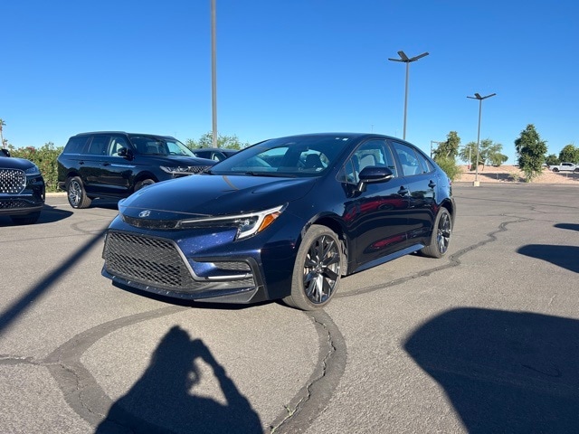 2024 Toyota Corolla SE photo 2