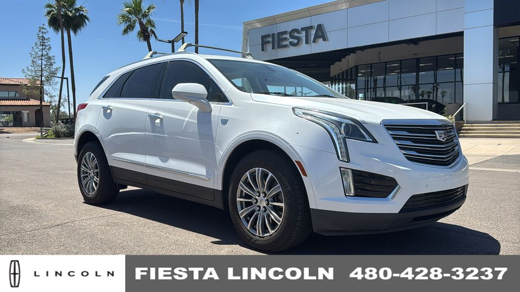 2017 Cadillac XT5 AWD Luxury's photo