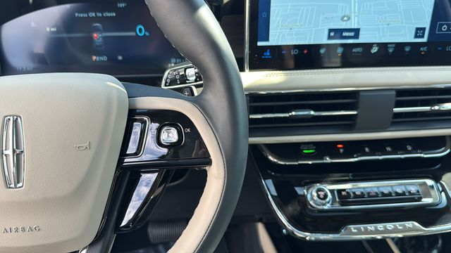 2025 Lincoln Corsair Grand Touring - Photo 12