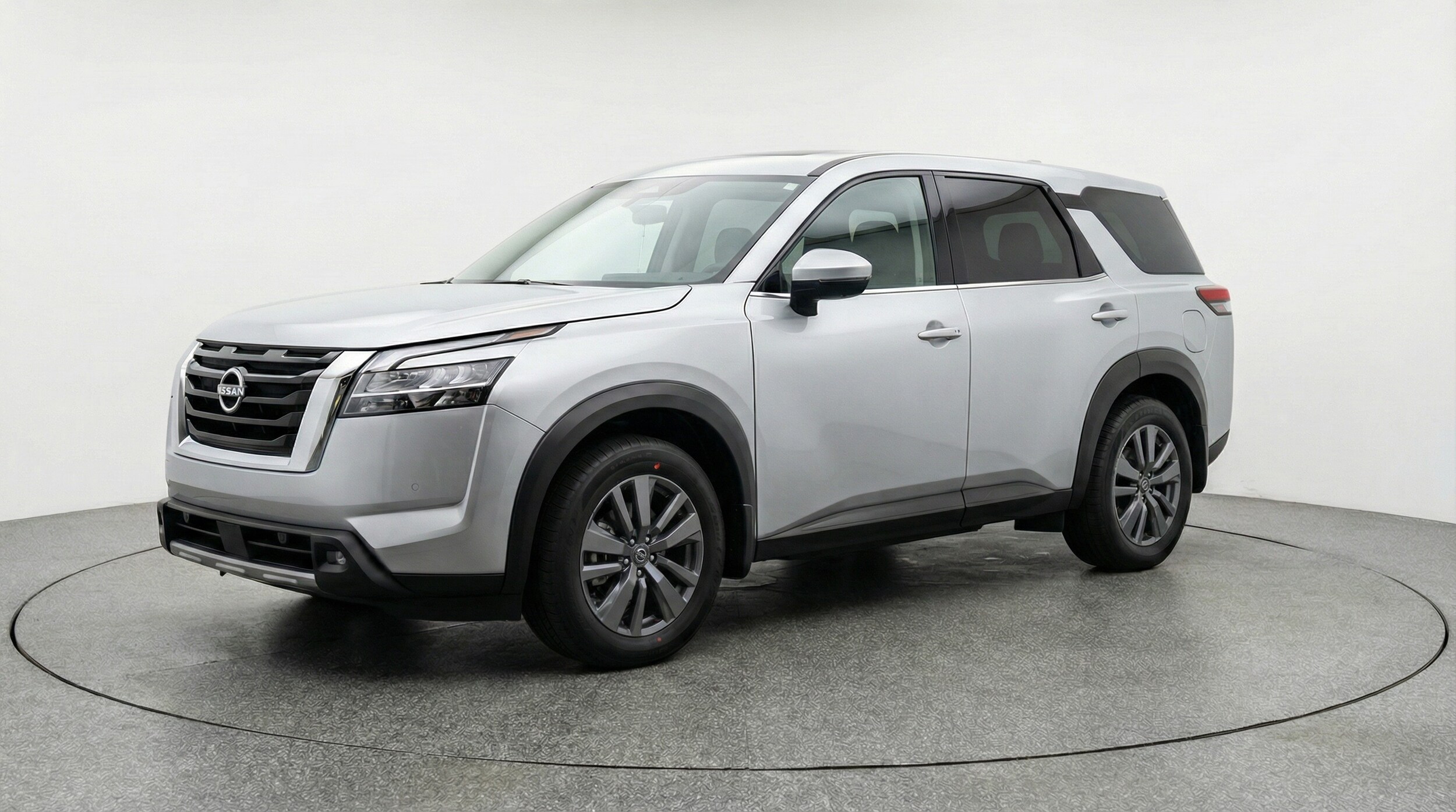 Thumbnail: 2025 Nissan Pathfinder - 3