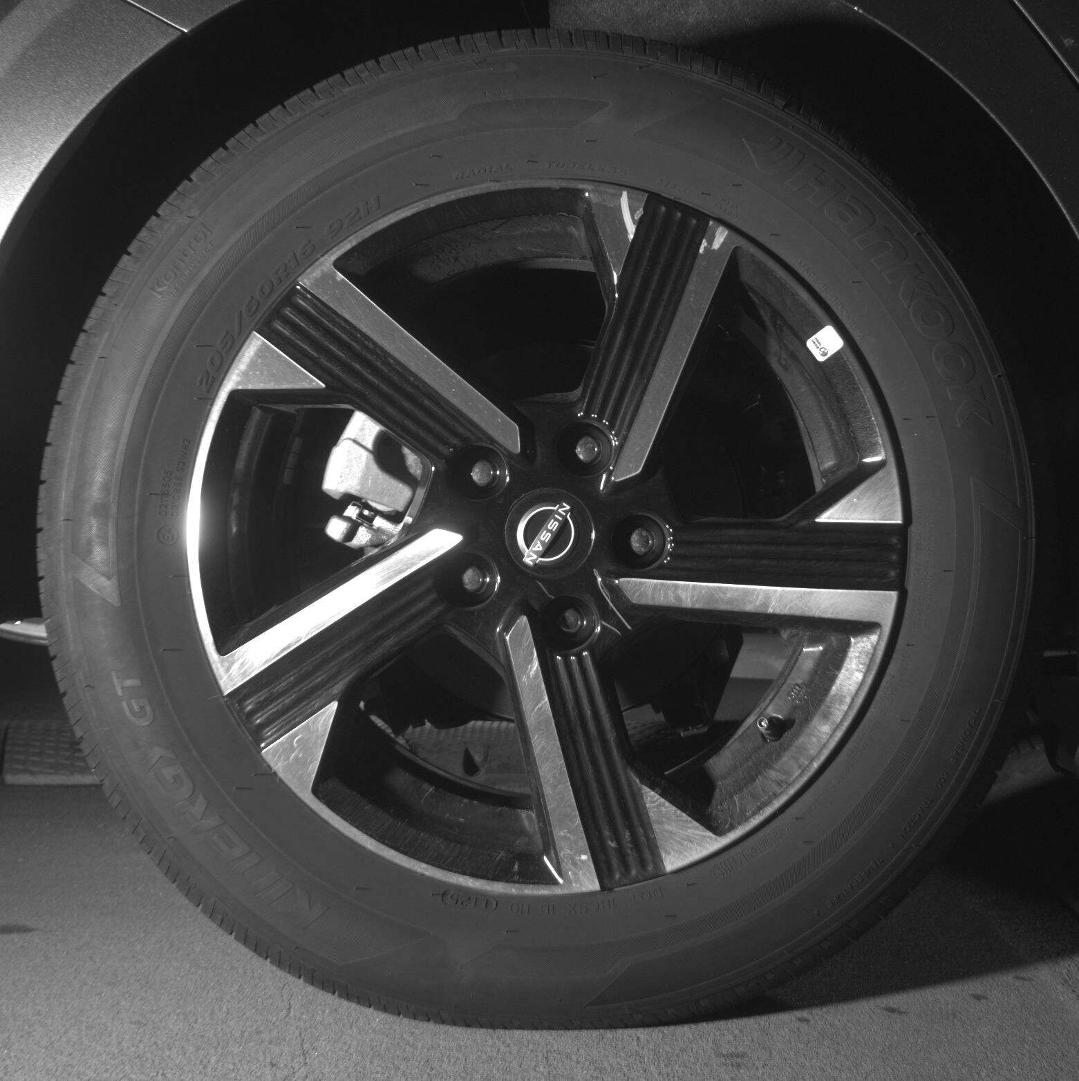 Thumbnail: 2025 Nissan Sentra - 12