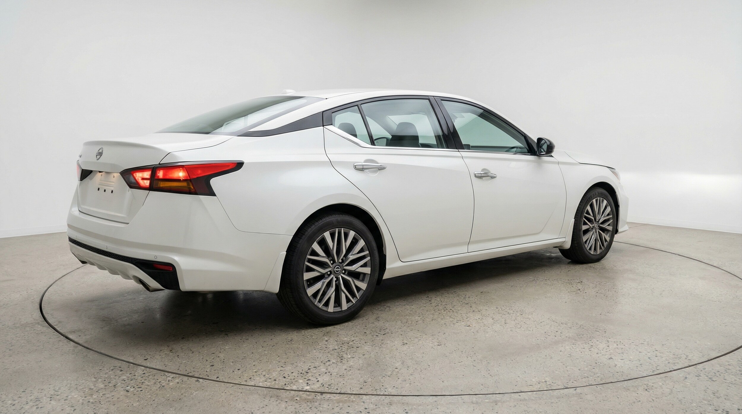 Thumbnail: 2025 Nissan Altima - 7