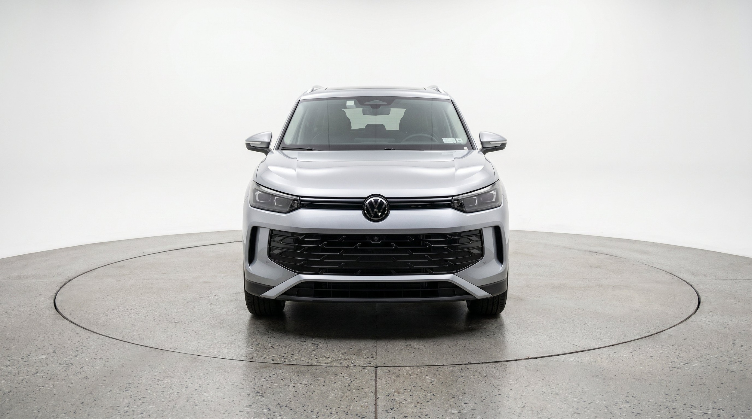 Thumbnail: 2026 Volkswagen Tiguan - 2
