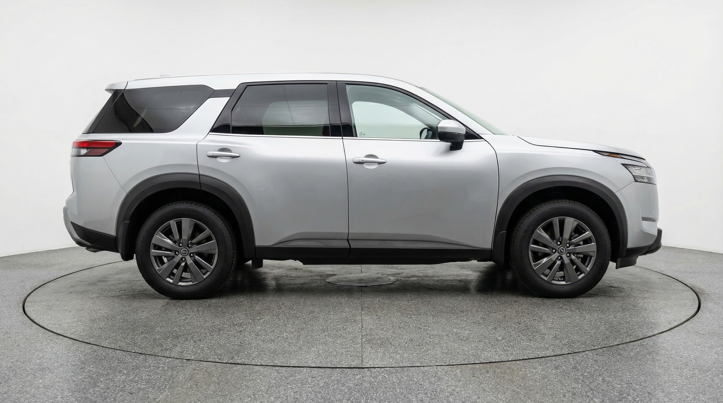 Thumbnail: 2025 Nissan Pathfinder - 8