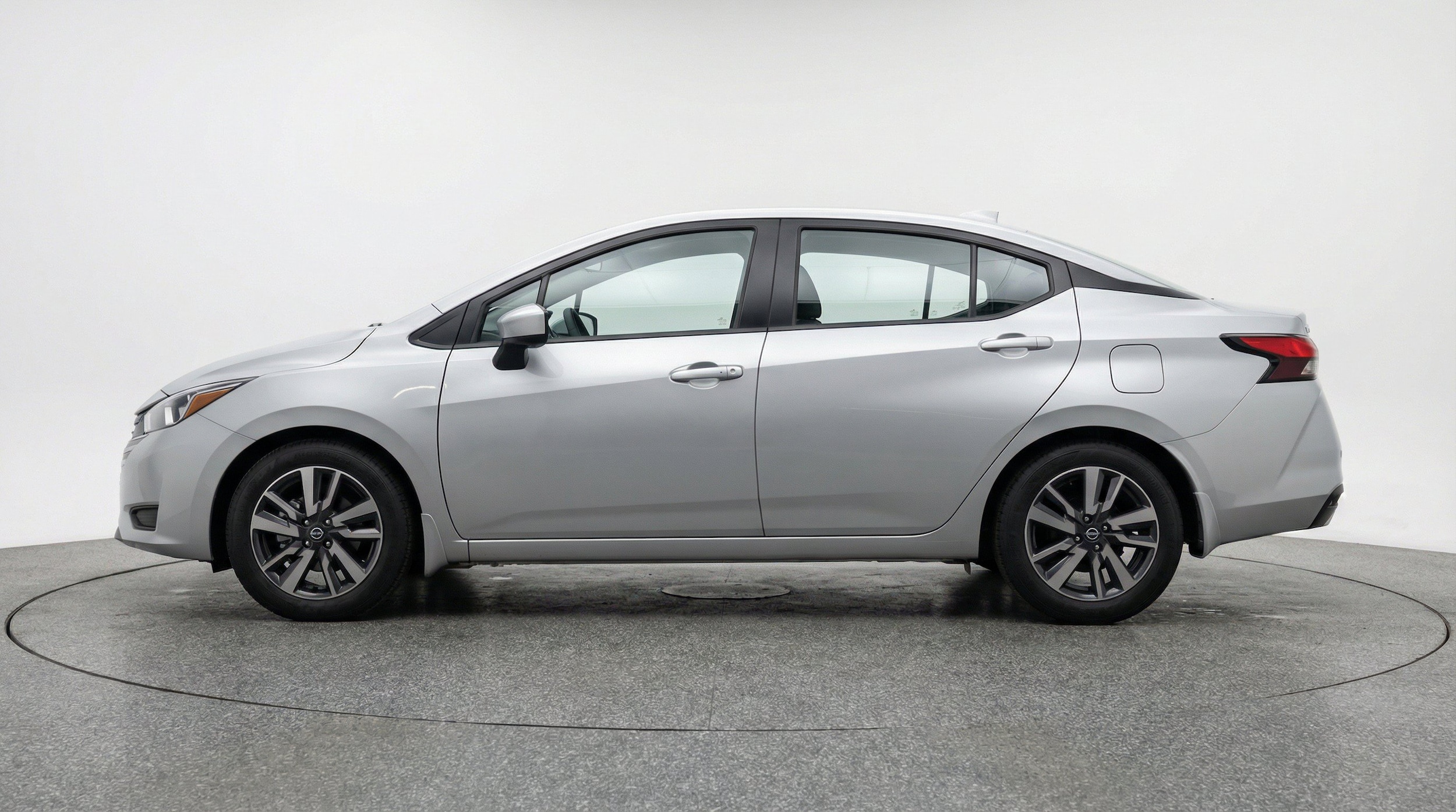 Thumbnail: 2025 Nissan Versa - 5
