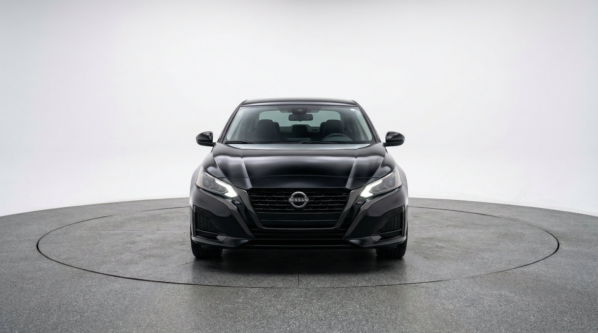 Thumbnail: 2025 Nissan Altima - 2