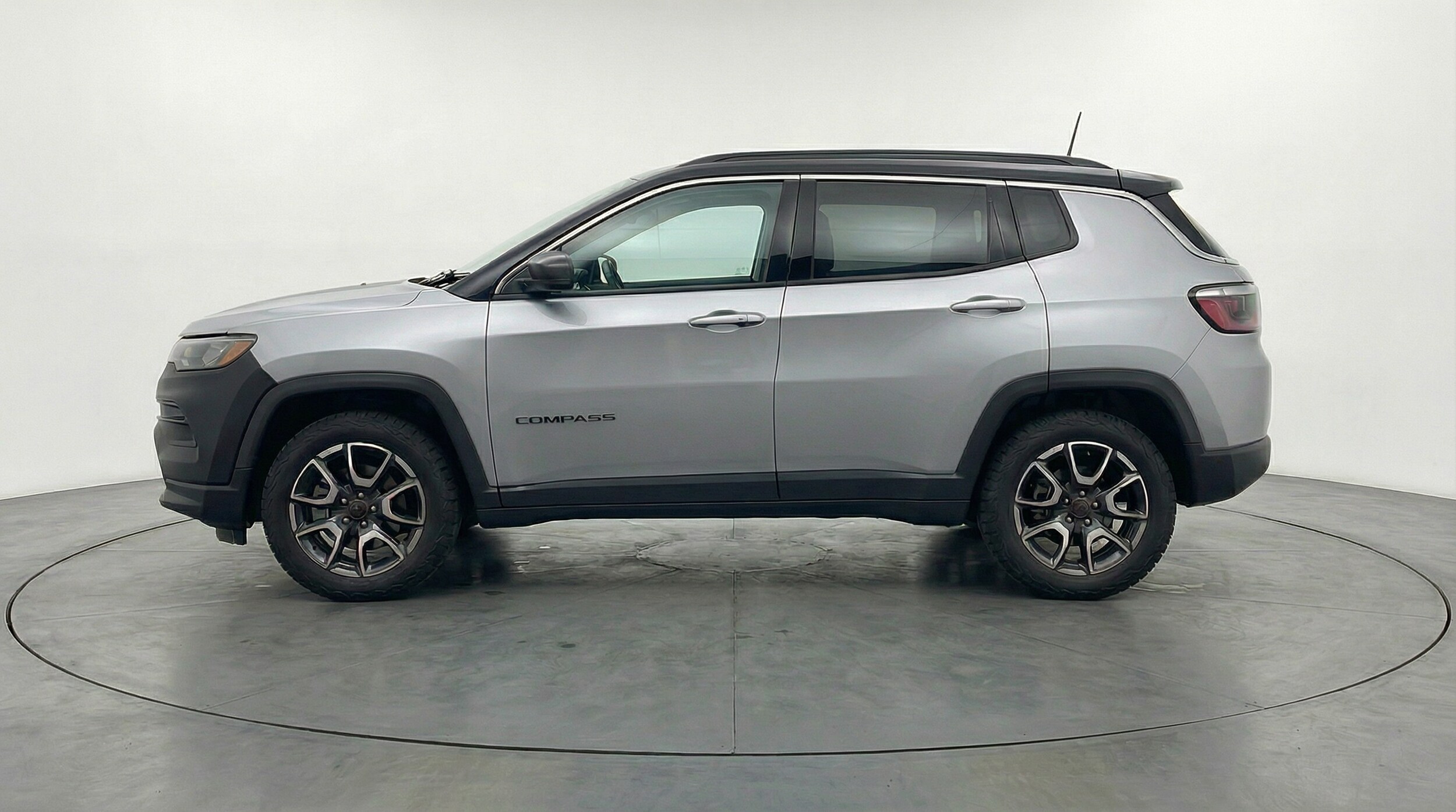 Thumbnail: 2025 Jeep Compass - 4