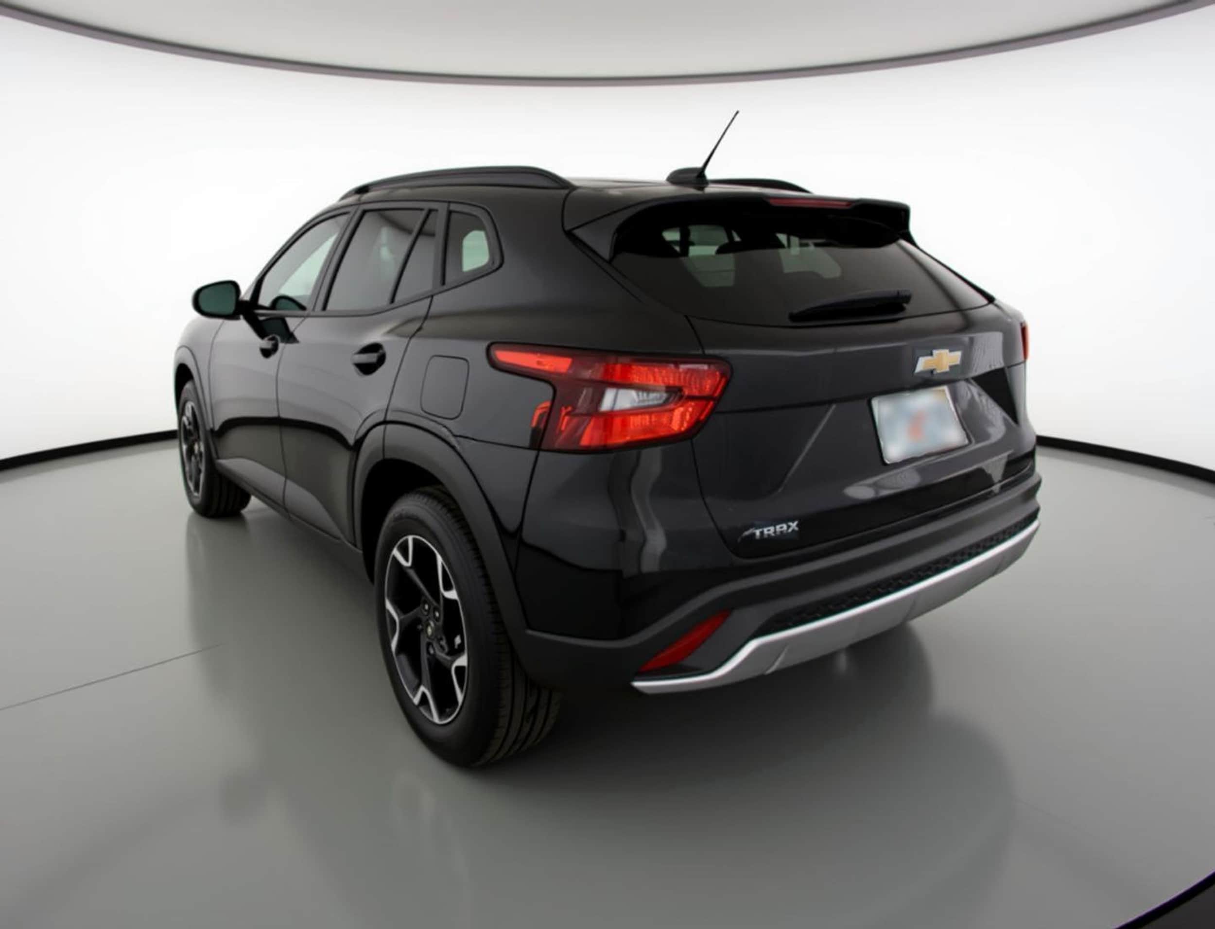 Thumbnail: 2025 Chevrolet Trax - 5