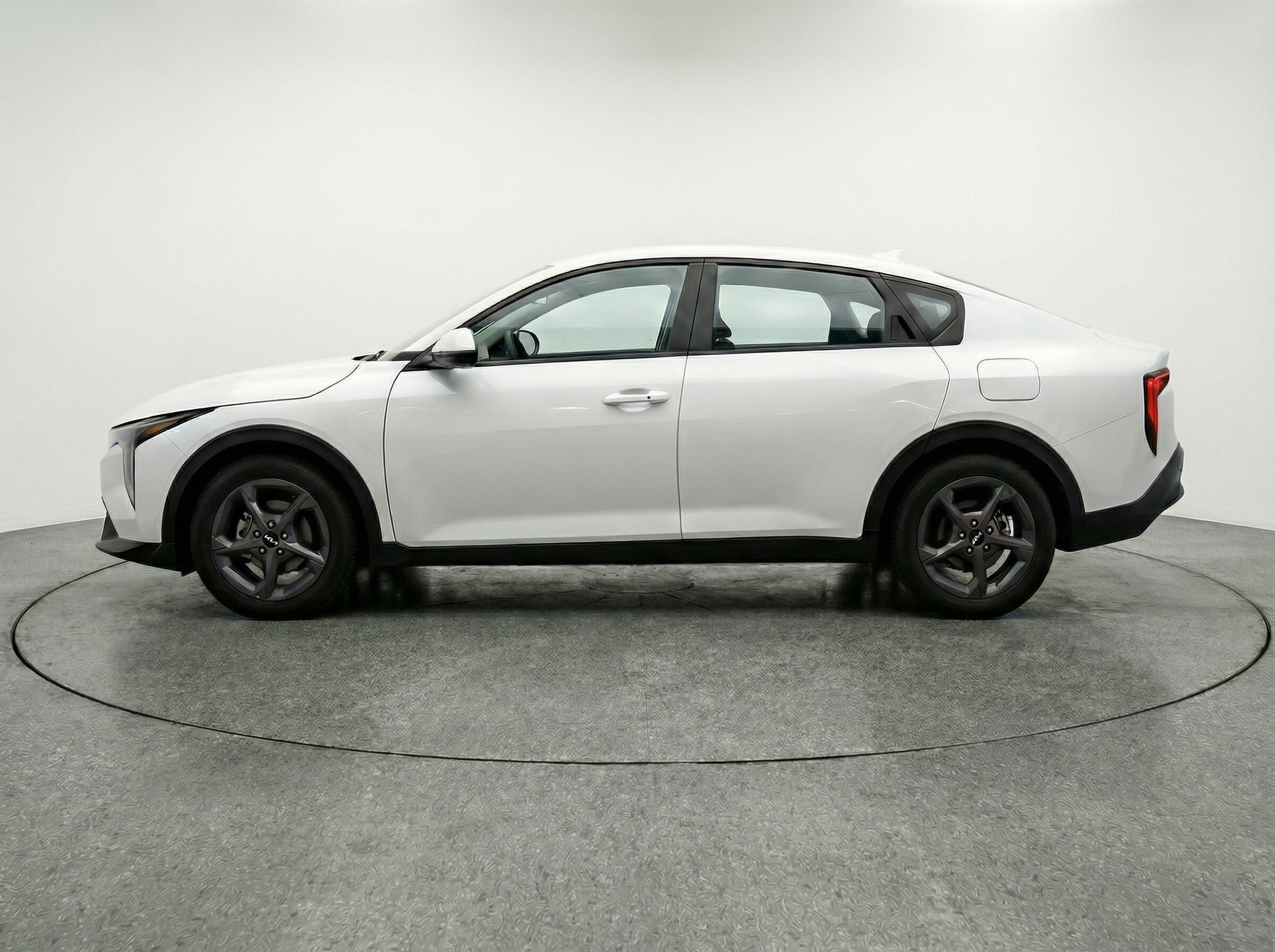 Thumbnail: 2025 Kia K4 - 4