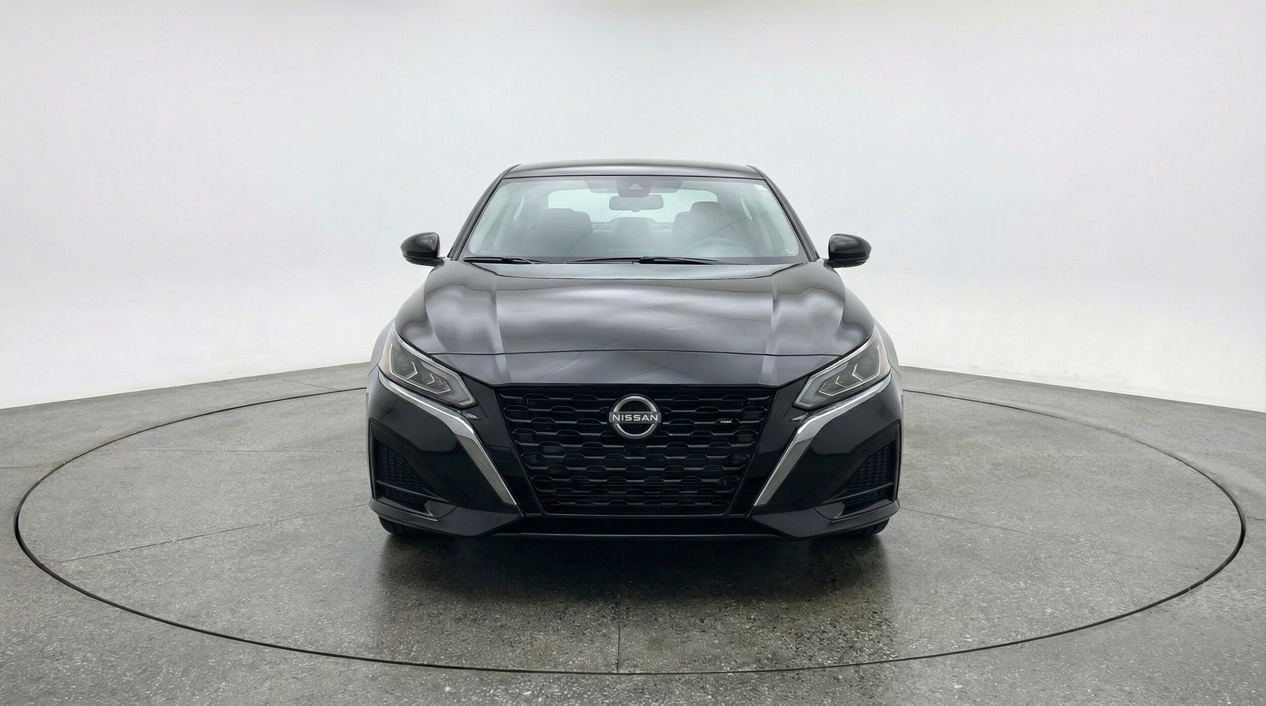 Thumbnail: 2025 Nissan Altima - 2