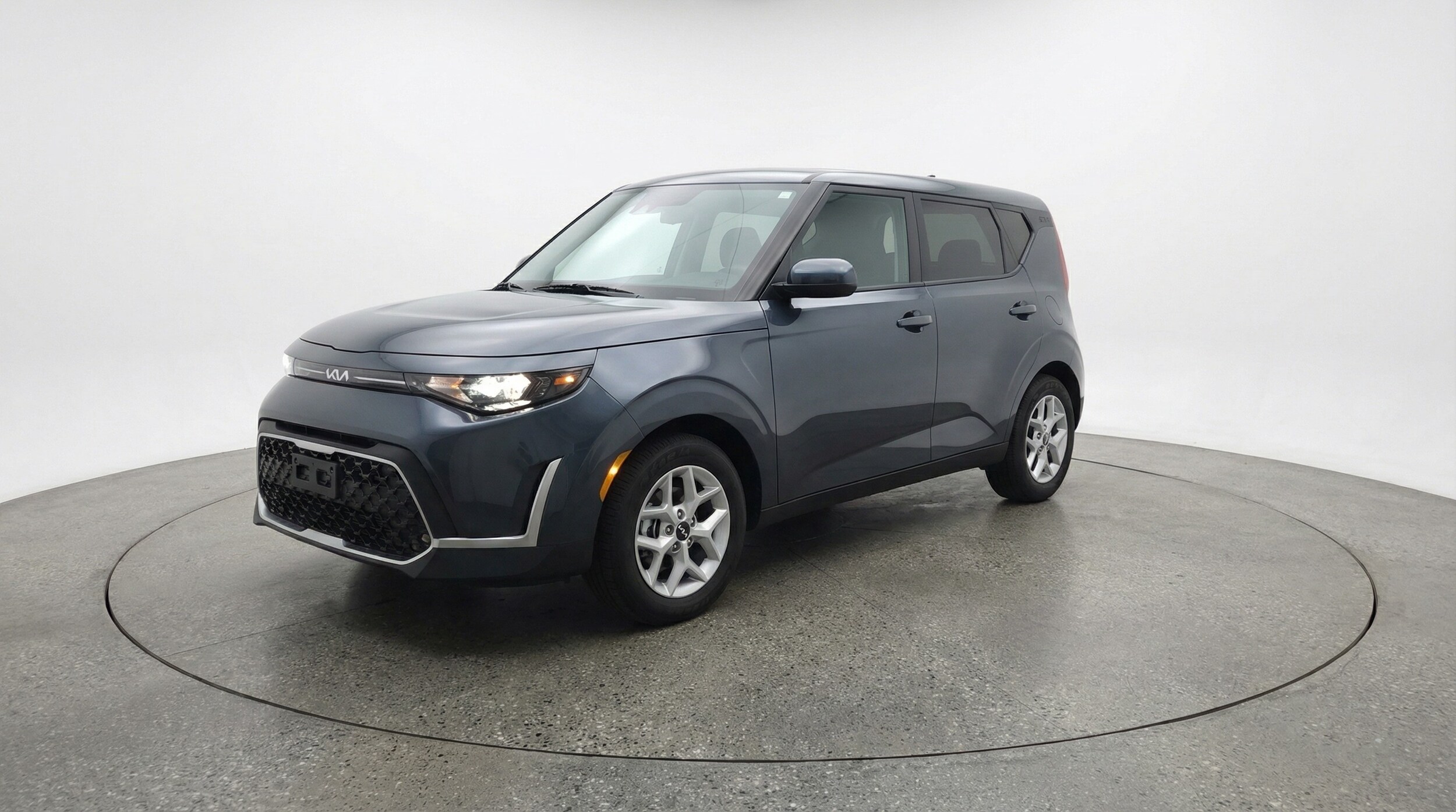 Thumbnail: 2025 Kia Soul - 3