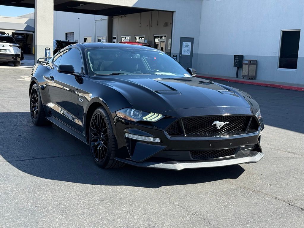 2020 Ford Mustang GT Coupe's photo