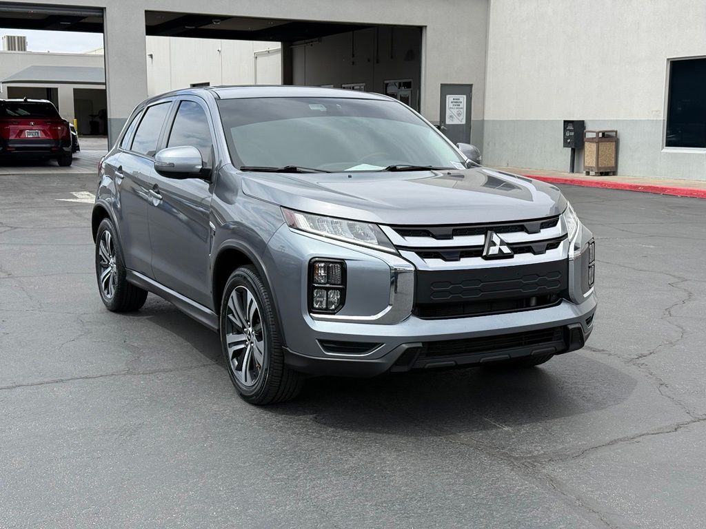 2020 Mitsubishi Outlander Sport 2.0 SE 2WD CVT's photo