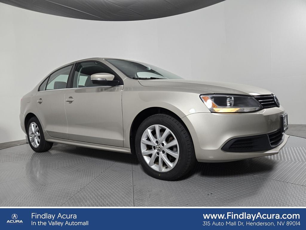2013 Volkswagen Jetta 2.5L SE Auto's photo