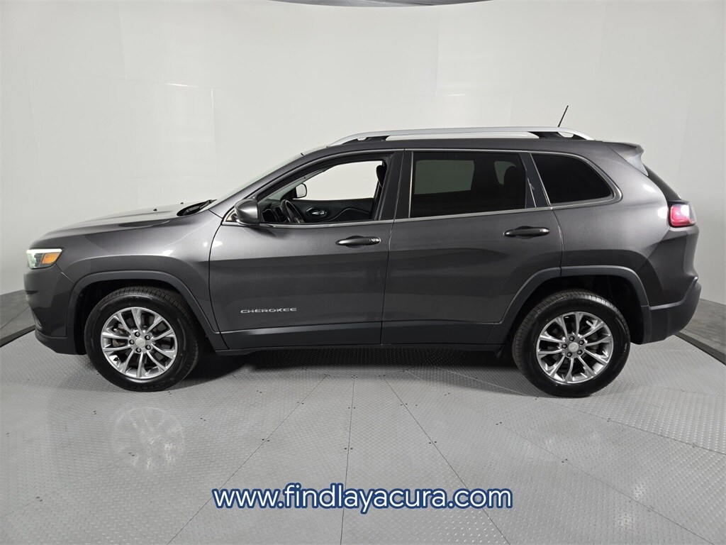 2020 Jeep Cherokee Latitude photo 2