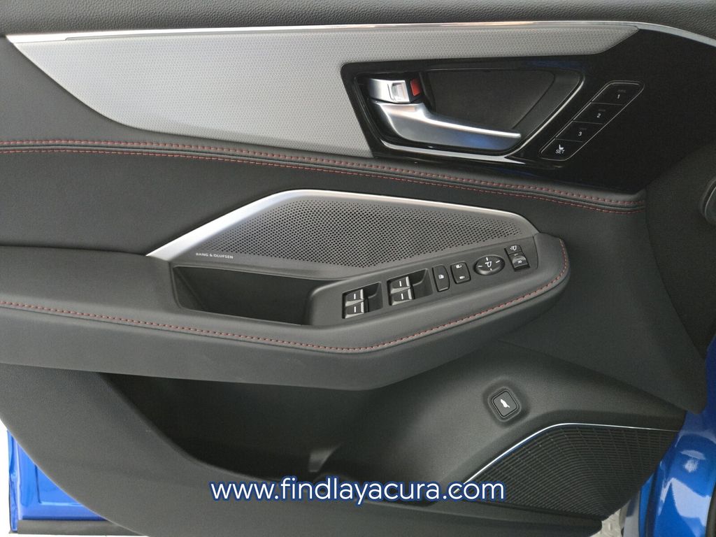 2026 Acura MDX A-Spec Package - Photo 10