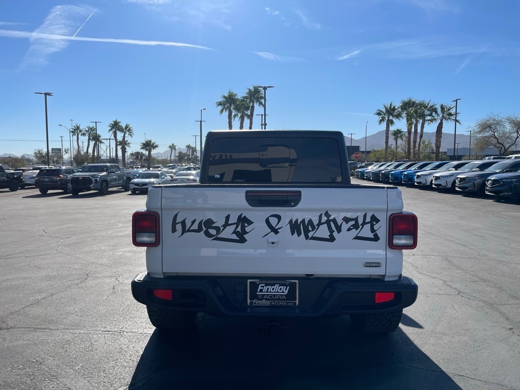 Used 2022 Jeep Gladiator Overland Truck Crew Cab