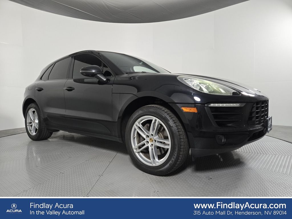 2017 Porsche Macan Base