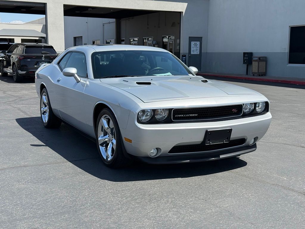 2012 Dodge Challenger R/T's photo