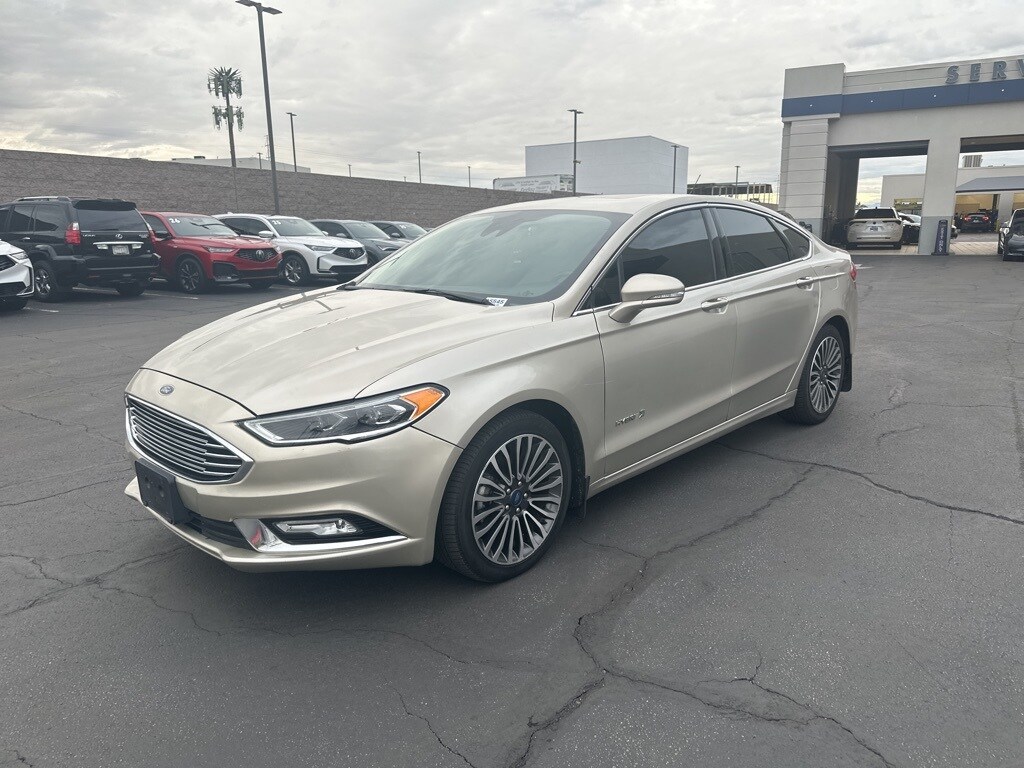 2018 Ford Fusion Hybrid Titanium photo 3
