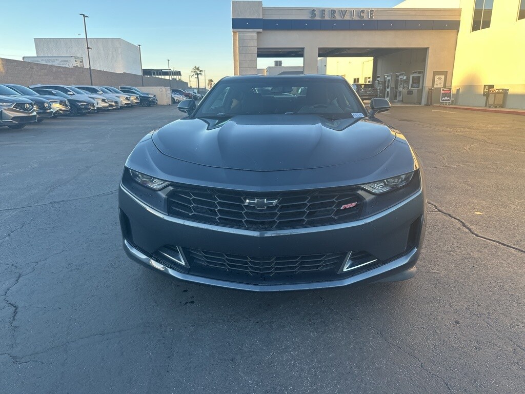 2019 Chevrolet Camaro 1LT photo 2
