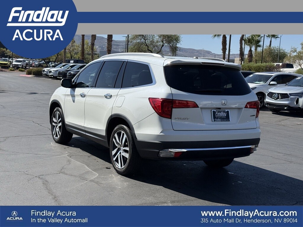 2017 Honda Pilot Touring photo 3
