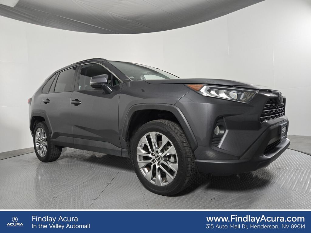 2021 Toyota RAV4 XLE Premium