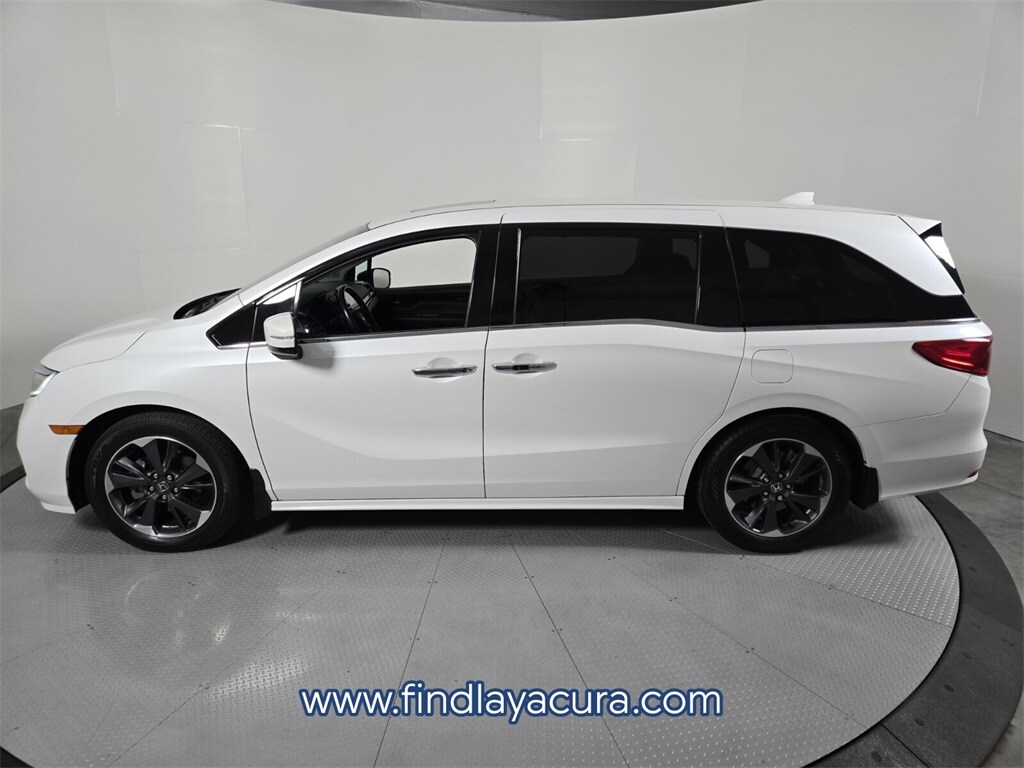 2022 Honda Odyssey Elite photo 3