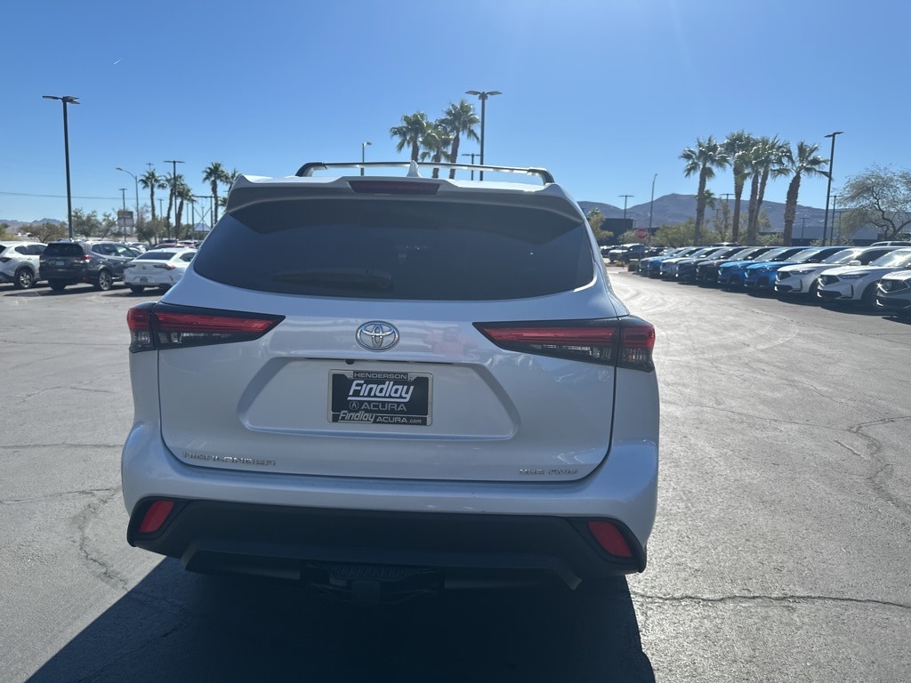 Used 2022 Toyota Highlander XLE SUV