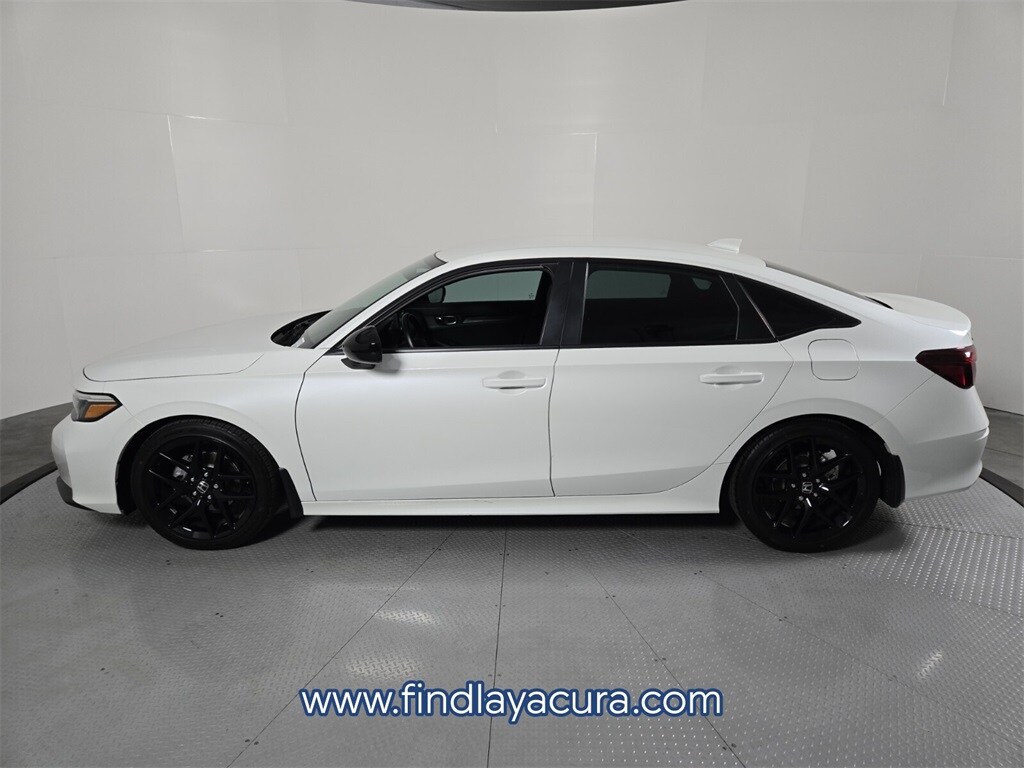 2025 Honda Civic Sport photo 3